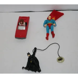 3 Φιγούρες με Ήρωες Αμερικανικών Κόμικς